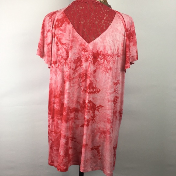 World Unity Short Sleeve Top - Picture 3 of 6